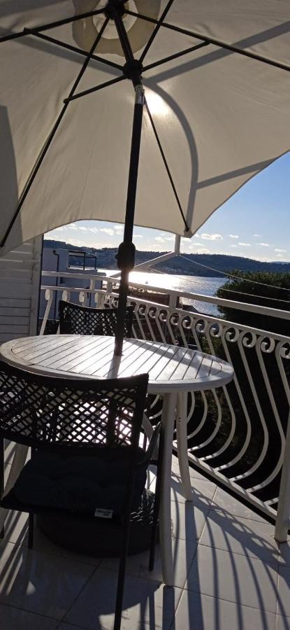 Apartmani Ivan Trogir Eksteriør bilde